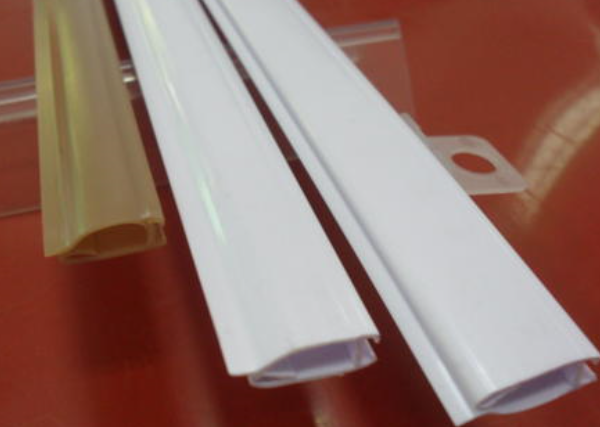 塑料型材發(fā)黃，用熒光增白劑輕松解決